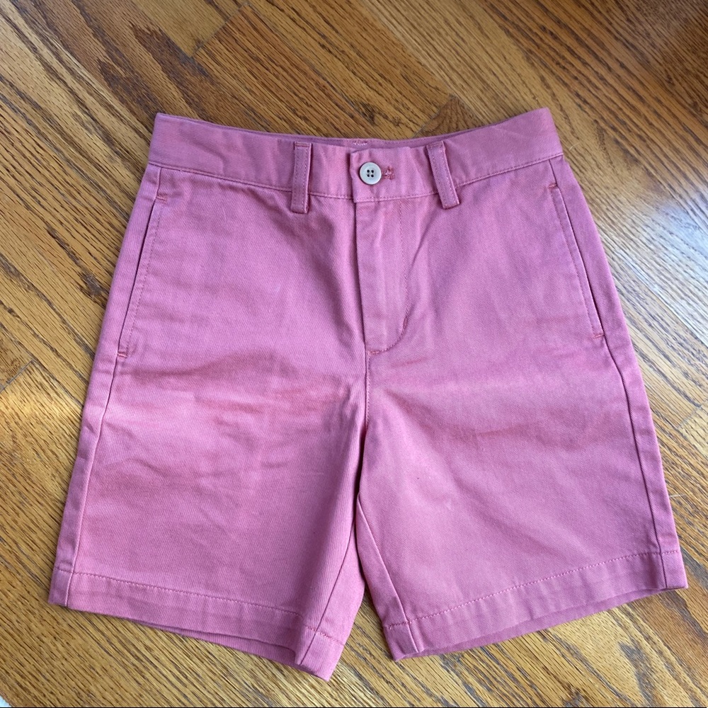Vineyard Vines shorts